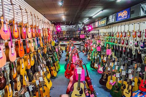 The Best Local Guitar Shops in San Diego | San Diego Magazine