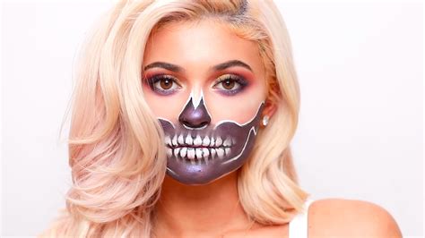 Skeleton Makeup Easy