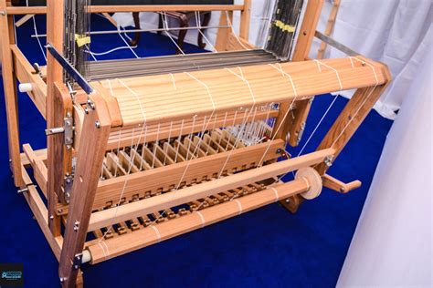 Different Weaving Looms