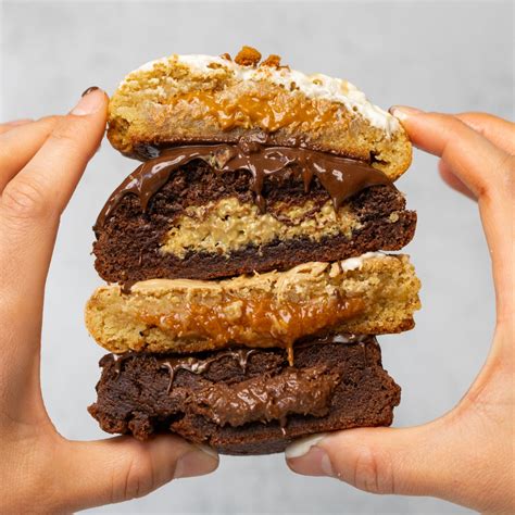 What is Knafeh? The Middle Eastern Dessert That Went Viral (Now in Coo ...