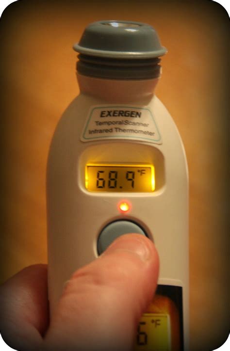 mommy's reviews: Exergen Smart Glow TemporalScanner Thermometer Review