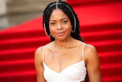 Naomie Harris Husband: Relationship Status, Personal Life, Career, Net ...