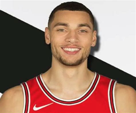 Zach LaVine - Basketball Players, Birthday, Family - Zach LaVine Biography