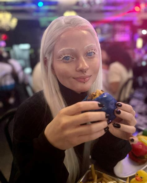 𝖇𝖇𝖞 𝖇𝖗𝖎🖤🔪 (@x_bbybri) • Instagram photos and videos