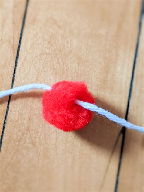 DIY Pompom Garland – Eclectic Spark