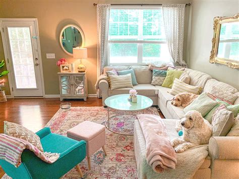 5 Ways To Add Pops Of Color To Your Home | Storables