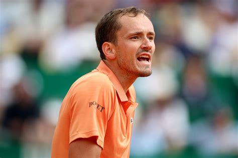 Daniil Medvedev told off by his wife during first round defeat to Adam ...