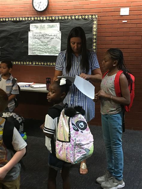 Hamden Public Schools: Ridge Hill School