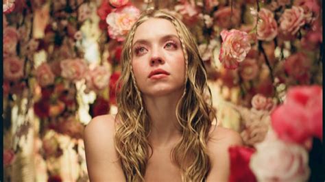 Sydney Sweeney, a Cassie de “Euphoria”, é quem nos faz assistir a série