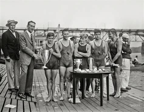 Shorpy Historical Picture Archive :: Winning Swimmers: 1927 high-resolution photo