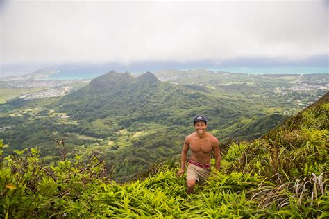 The Ka'au Crater Hike, Oahu - Hawaii - The Elevated Moments