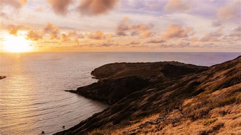 Hanauma Bay Ridge Hike: Everything You Need To Know