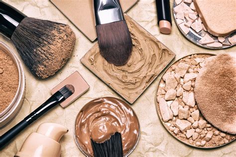 Make-up expiration dates - how often you should replace products