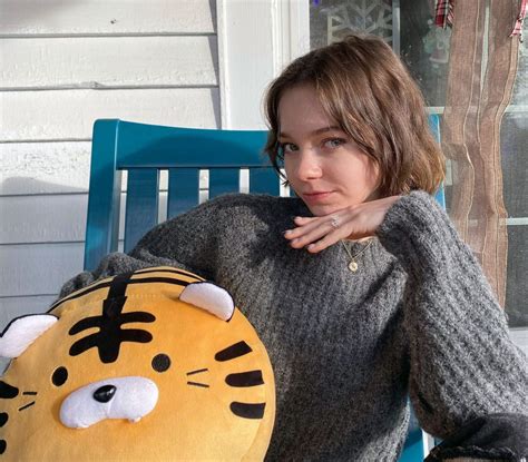 Emma Myers Nude Photos and LEAKED Porn - Scandal Planet