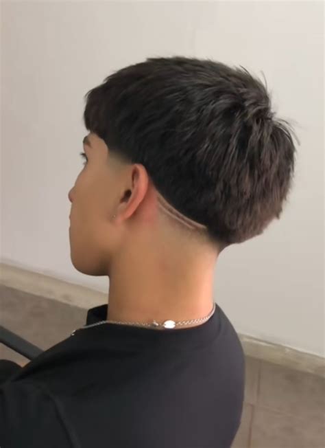 12 Guard Buzz Cut with Design