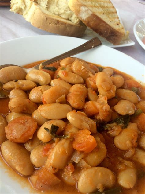 Fava beans with tomatoes easy italian recipe – Artofit