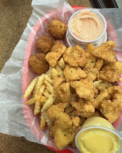 Groupers at the Pier (@groupersatthepier) • Instagram photos and videos