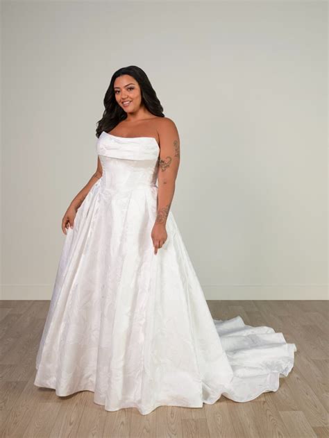 Stella York — Annabel's Bridal Studio