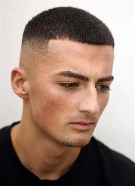 25 Coolest Men Buzz Haircuts To Try - Styleoholic