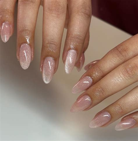22+ Coolest White Cat Eye Nail Ideas (2025) - DrExplains