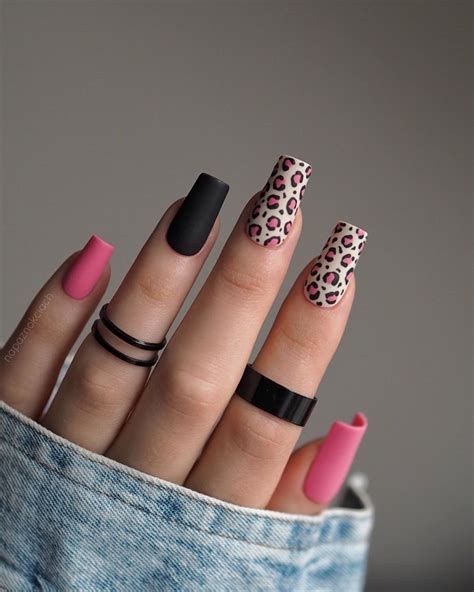 30 Best Animal Print Nails to Inspire You