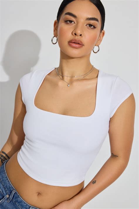 Portia Square Neckline Tee White in 2024 | Short sleeve tops outfits ...