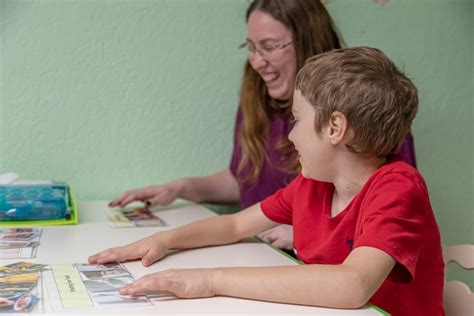 Is Young Sheldon Autistic | Advanced Therapy Clinic