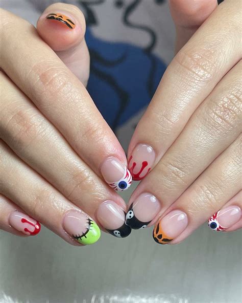 30+ Spooky Halloween French Tip Nails - Nail Designs Daily