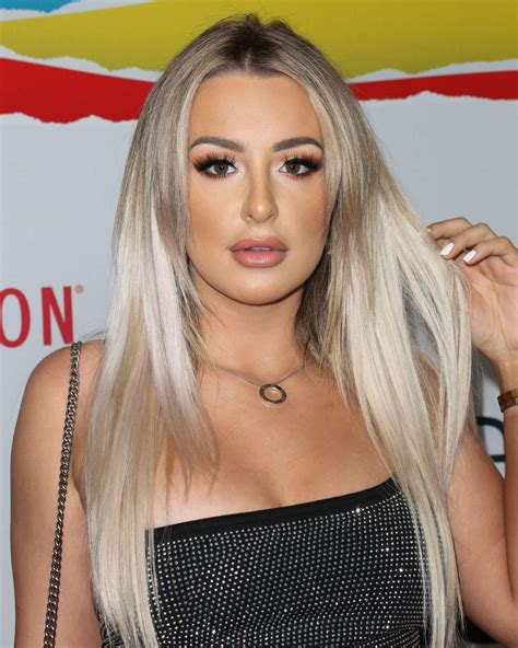 Tana mongeau zodiac chart 60 photos - Astrologytoyou.com