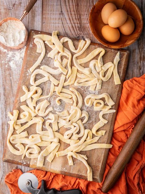 Homemade Egg Noodles (Perfect for Soup or Stroganoff) | Scarlati Family ...
