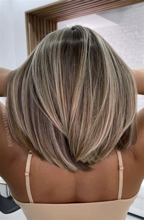 Medium hair styles highlights | Hairstyles for medium length hair ...