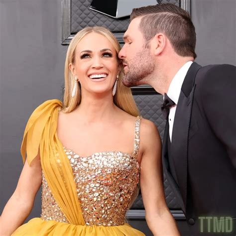 Carrie Underwood Divorce Rumors: Is This The End for Marriage to Mike ...