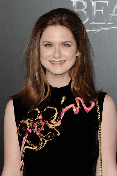 Bonnie Wright Pics
