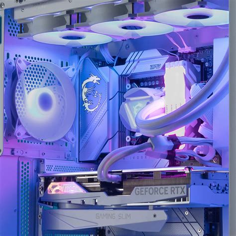 Slender Mature Nudes