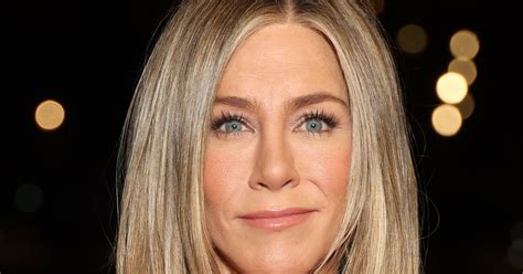 Jennifer Aniston Shares Her Salmon Sperm Facial Experience | PS UK Beauty