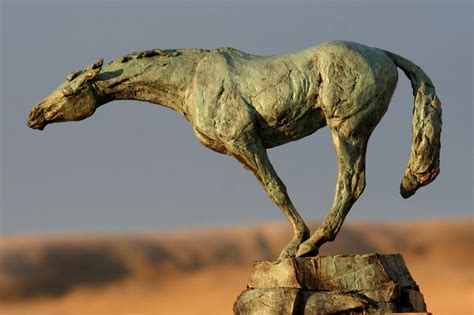 Horses sculptures by Stephanie Revennaugh – | Sculpture de cheval, Art à thème cheval, Painted ...