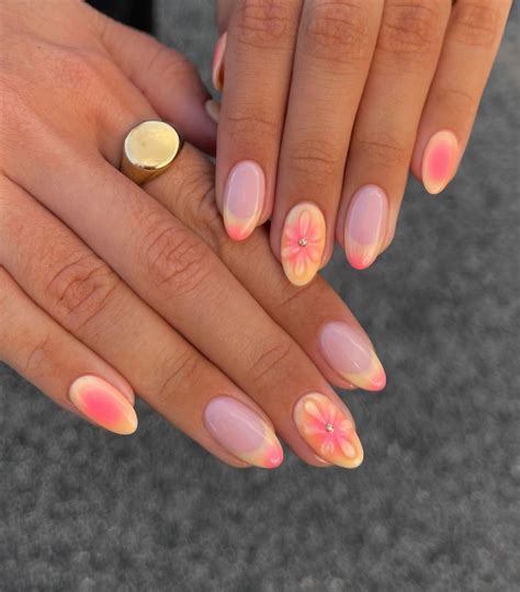 Pin by Isabella Pereira Mejia on Nail inspo | Gel nails, Beach nails ...