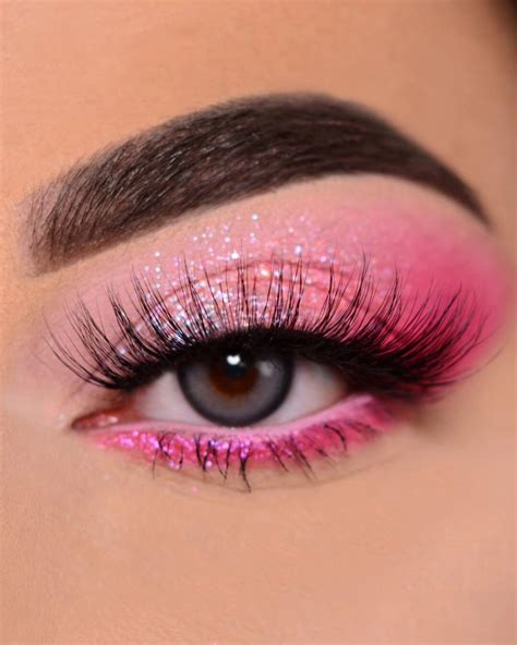 Explore 28 Pink Eyeshadow Looks: From Soft Elegance to Bold Drama ...