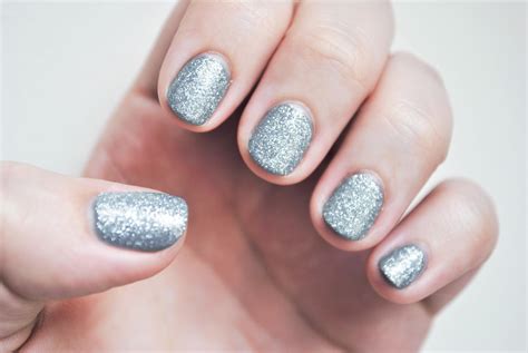 White Nail Polish With Silver Glitter at Grady Naylor blog
