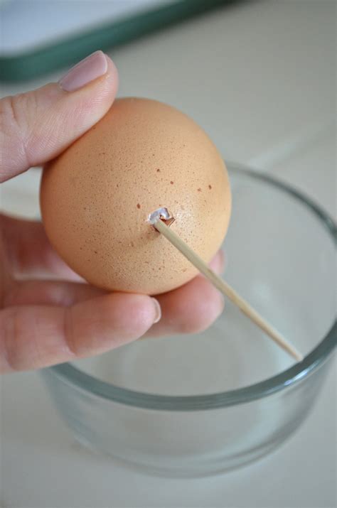 How To Blow Out Eggs for Easter Decorating - From Scratch with Maria ...