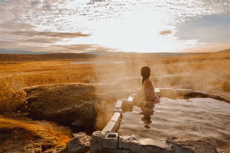 Maximize your leaf peeping with hot spring soaking in the Eastern ...