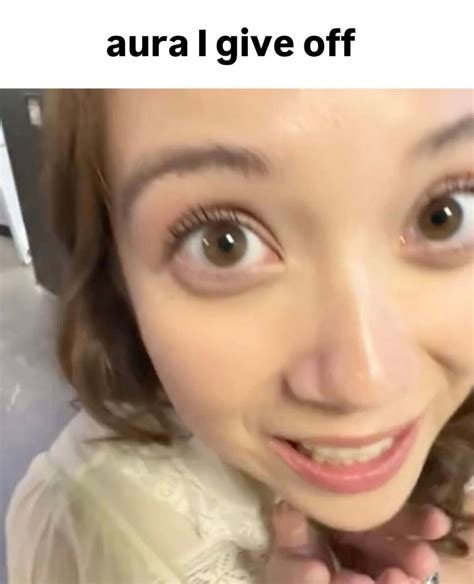 laufey in 2025 | Silly pictures, Funny pictures, Laugh