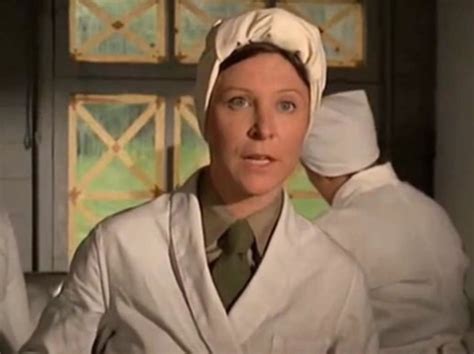 Carry on England (1976)