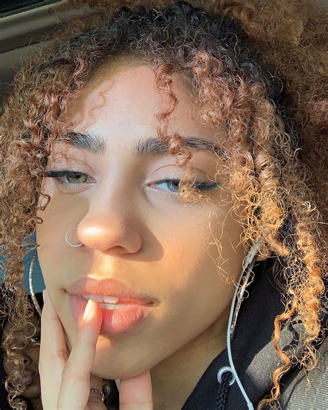 27.1 mil curtidas, 384 comentários - Venus Marquez (@thevenusmarquez) no Instagram: “Gross ...