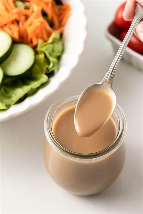 Creamy Balsamic Dressing - Sauce Fanatic