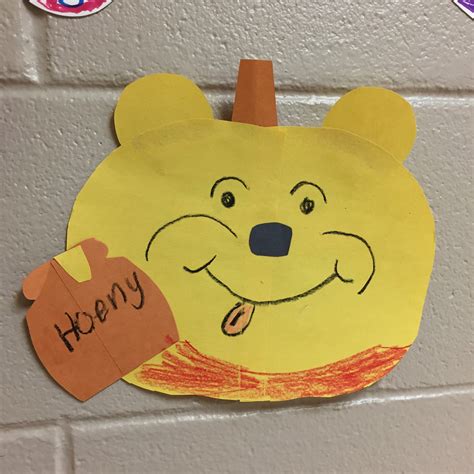 love you moore: ART: pumpkin in disguise