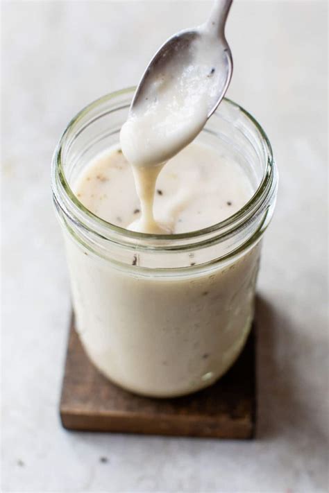 Healthy Alfredo Sauce - The Almond Eater