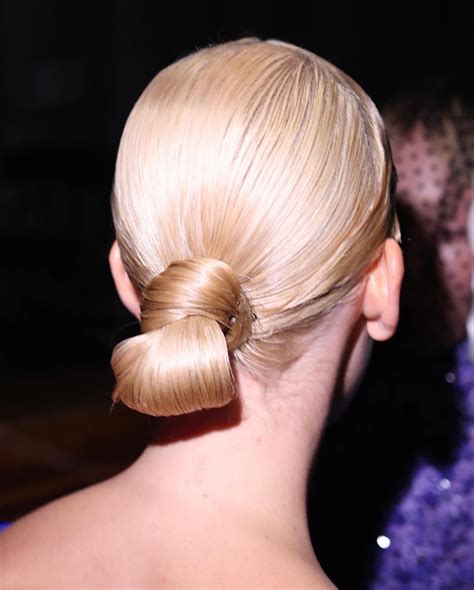 Outrageous Tips About How To Do A Cute Low Side Bun And Easy Hairstyles ...