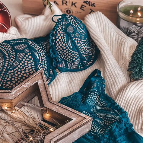 Adore Me Lingerie Review - Must Read This Before Buying