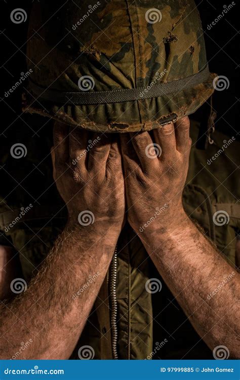 Shell Shocked US Marine - Vietnam War Stock Image - Image of death ...